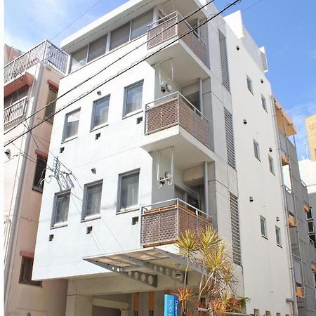 אפרטהוטל Across Omoromachi נאהא מראה חיצוני תמונה